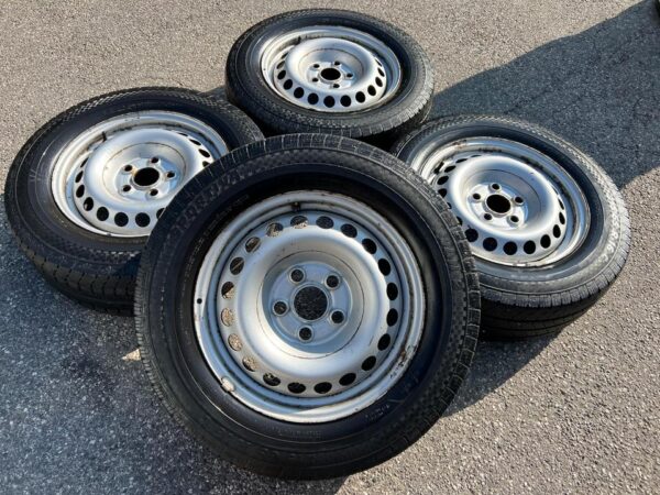 4 SOMMERRÄDER VW BUS T5 T6 215/65R16C 109/107R SPORTIVA #16ZF