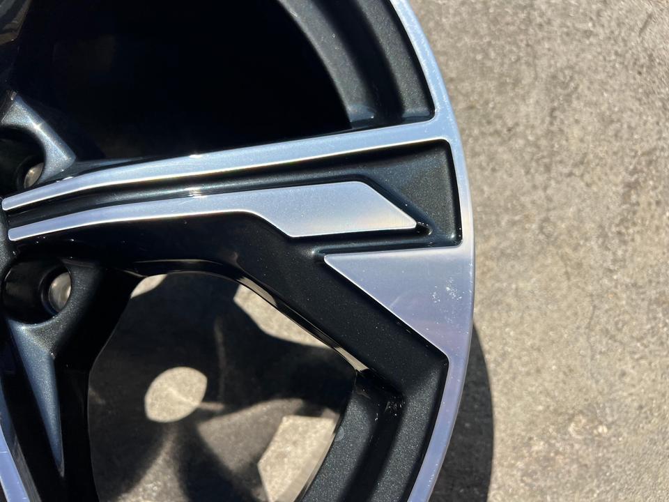 1 X ORIGINAL 19" ALUFELGE FELGE AUDI A4 8W 8W0601025EM #1Y2R – Bild 2