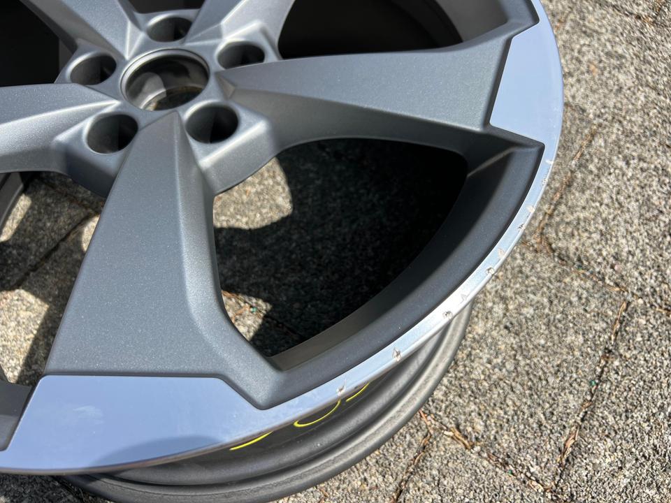 1 X ORIGINAL 19" ALUFELGE FELGE AUDI A4 8W 8W0601025CG #1X9E – Bild 2