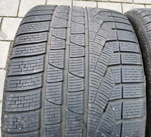 2x 295/30R19 100V PIRELLI SOTTOZERO 2 N1 WINTERREIFEN #6588 – Bild 2