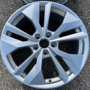 1 X ORIGINAL 18" ALUFELGE AUDI A3 S3 8Y 8Y0601025AC 7,5x18 #1FAF