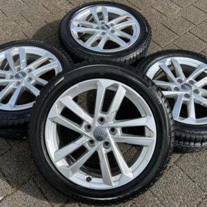 4 ORIGINAL 17" ALU WINTERRÄDER AUDI A3 S3 8Y 8Y0601025L TOP #1N9W