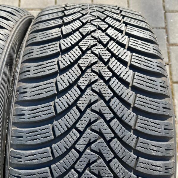 2x 245/40R19 98V FALKEN EUROWINTER HS01 WINTERREIFEN 2018 #127A – Bild 3