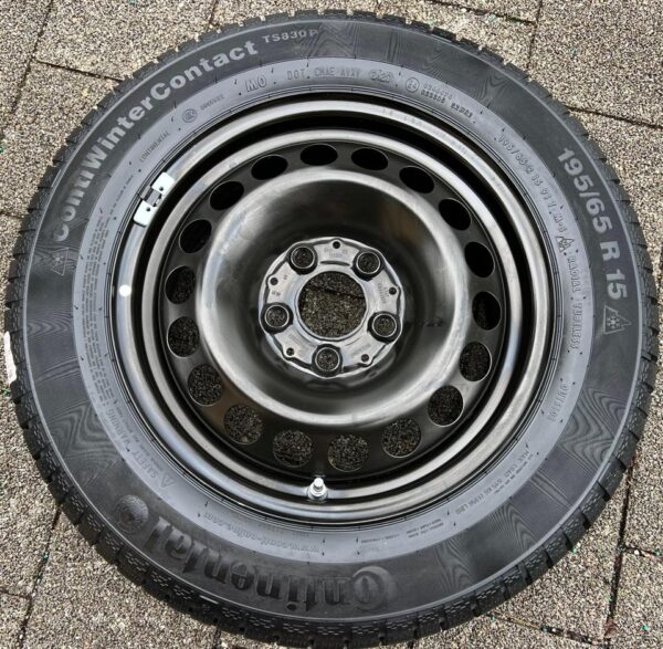 1X FELGE 15" MERCEDES A-KLASSE B-KLASSE CLA 6,5X15 ET47 TOP #1ZMP