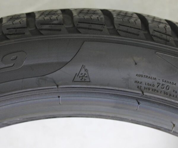 1x 245/40R19 98H PIRELLI SOTTOZERO 3 WINTERREIFEN 2016 J #1PBI – Bild 4