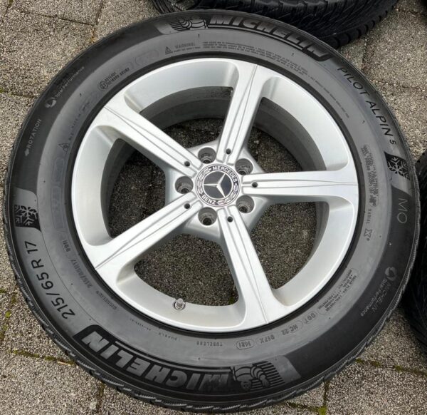 4 ORIGINAL ALU 17" WINTERRÄDER MERCEDES GLB F2B X247 GLA  #1NSO – Bild 3