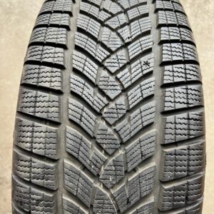 1x 235/55R17 103V GOODYEAR WINTERREIFEN 7,5MM 2023 #1UTU