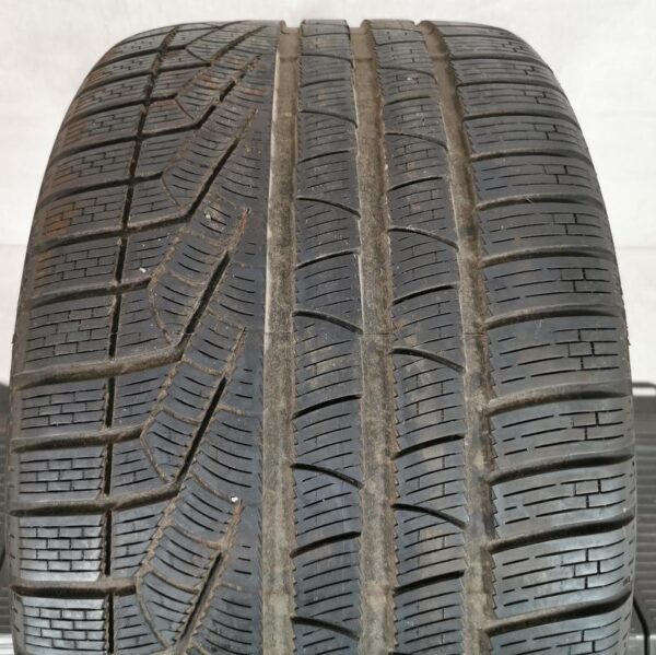 1x 295/30R20 97V PIRELLI SOTTOZERO 2 WINTERREIFEN 5-6MM  #137R – Bild 2