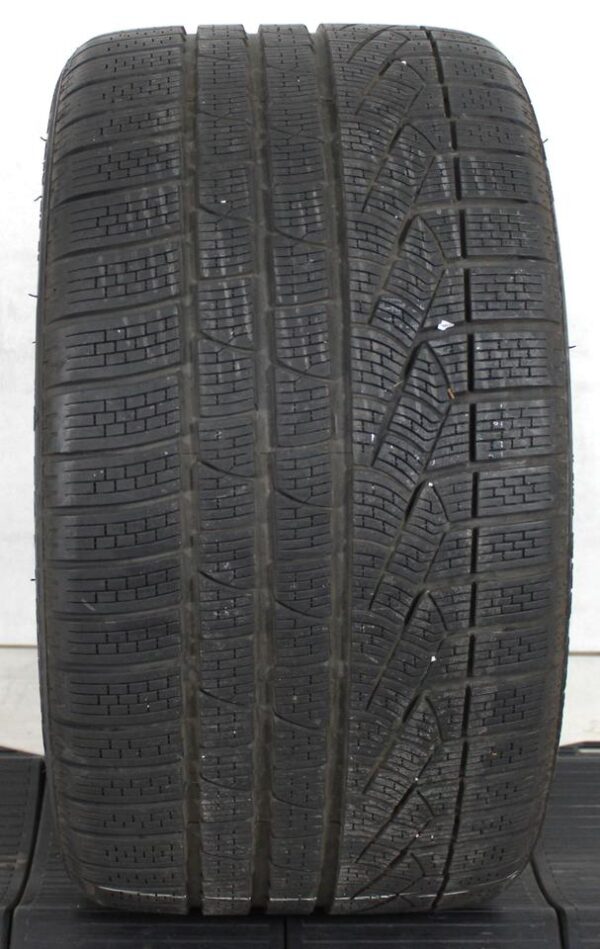 1x 295/30R19 100V PIRELLI SOTTOZERO 2 7,5MM 2014 N1 #1CBC
