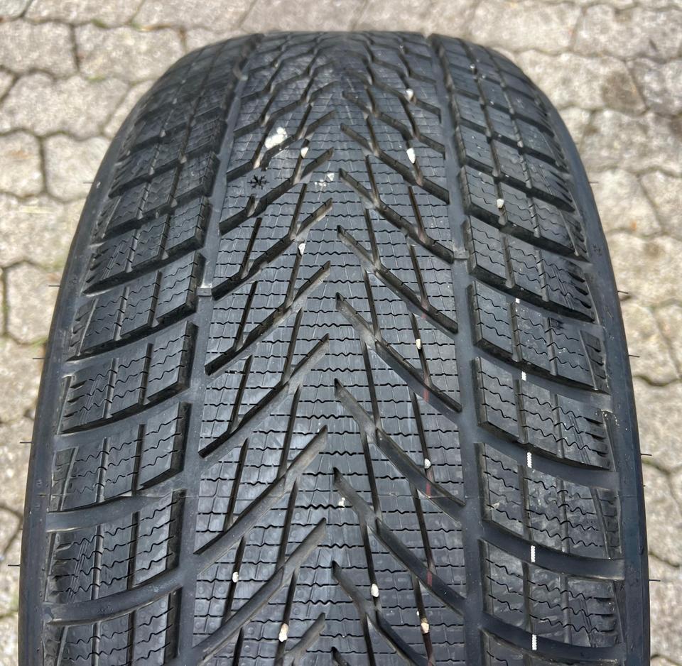 1 x 245/40R19 98H GOODYEAR ULTRA GRIP PERFORMANCE 3 R0 2025 #1XTL – Bild 2