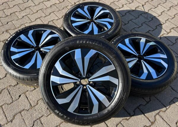 4 ORIGINAL 17" ALU SOMMERRÄDER VW T-CROSS 2GM601025AJ #1PFR