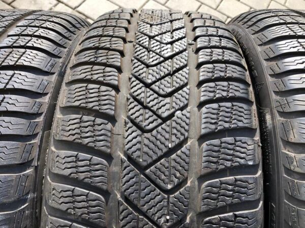 4x 225/40R18 92V PIRELLI SOTTOZERO 3 WINTERREIFEN RUNFLAT #1219 – Bild 5