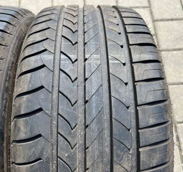 2x 255/40R18 95Y GOODYEAR EFFICIENT GRIP SOMMERREIFEN #15YY – Bild 4
