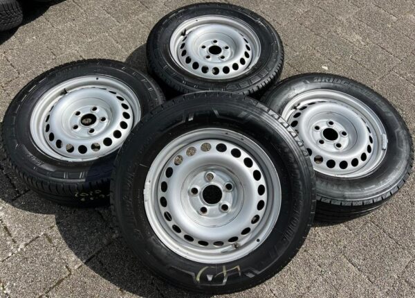4 SOMMERRÄDER VW BUS T5 T6 215/65R16C 106/104T FREIHAUS #1ZGB