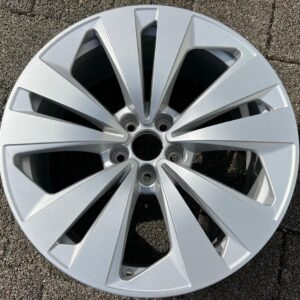 1 X ORIGINAL 19" ALUFELGE AUDI Q8 4M8601025 8,5x19 ET20 #1YCA