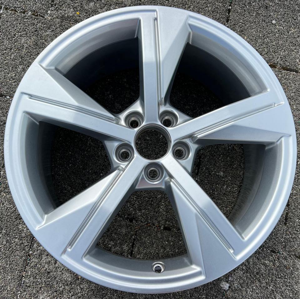 1 X ORIGINAL 17" ALUFELGE FELGE AUDI A1 II GB 82A601025G #21LL