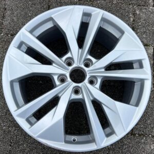 1 X ORIGINAL 18" ALUFELGE AUDI A3 S3 8Y 8Y0601025AC 7,5x18 #21LU