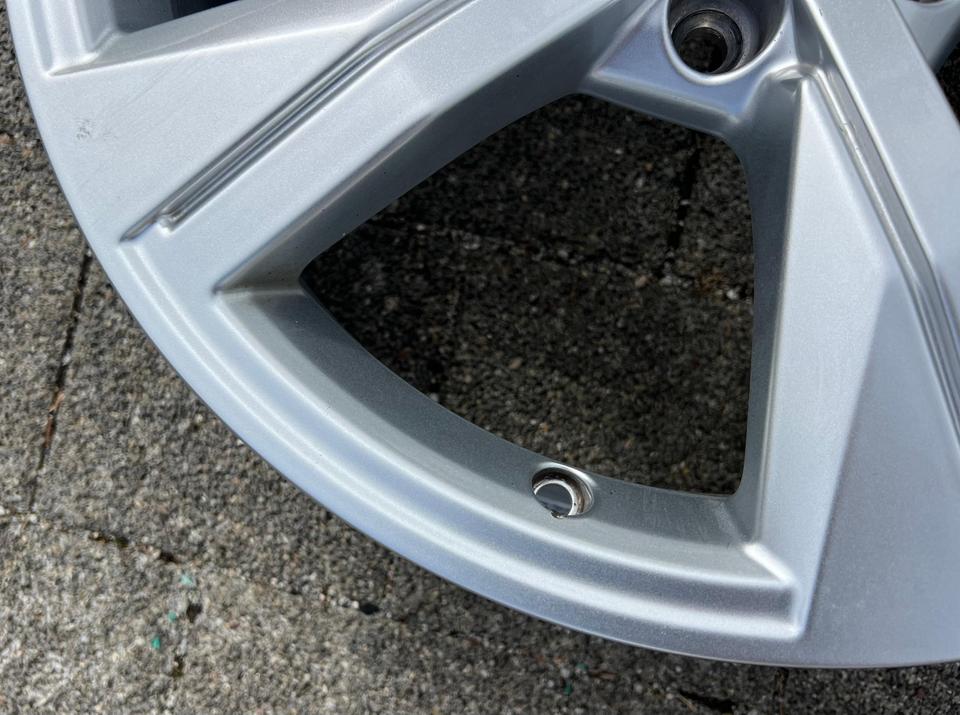 1 X ORIGINAL 17" ALUFELGE FELGE AUDI A1 II GB 82A601025G #21LM – Bild 2