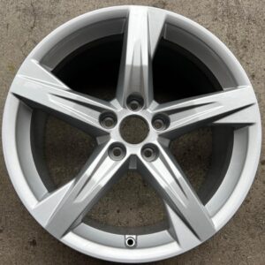 1 X ORIGINAL 18" ALUFELGE AUDI Q5 FY 80A601025BE 8x18 ET39 #228B