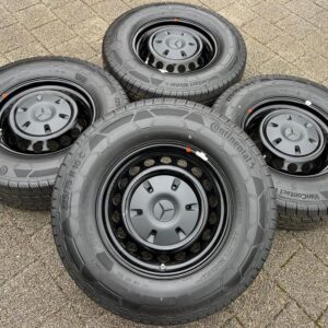 WINTERRÄDER MERCEDES SPRINTER W907 225/75R16C 121/120R 2024 #21NV