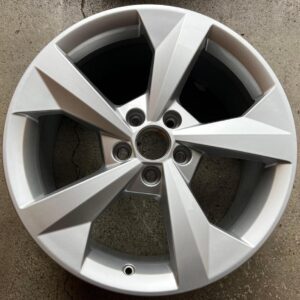 1 X ORIGINAL 18" ALUFELGE FELGE AUDI A3 S3 8Y 8Y0601025J #227U
