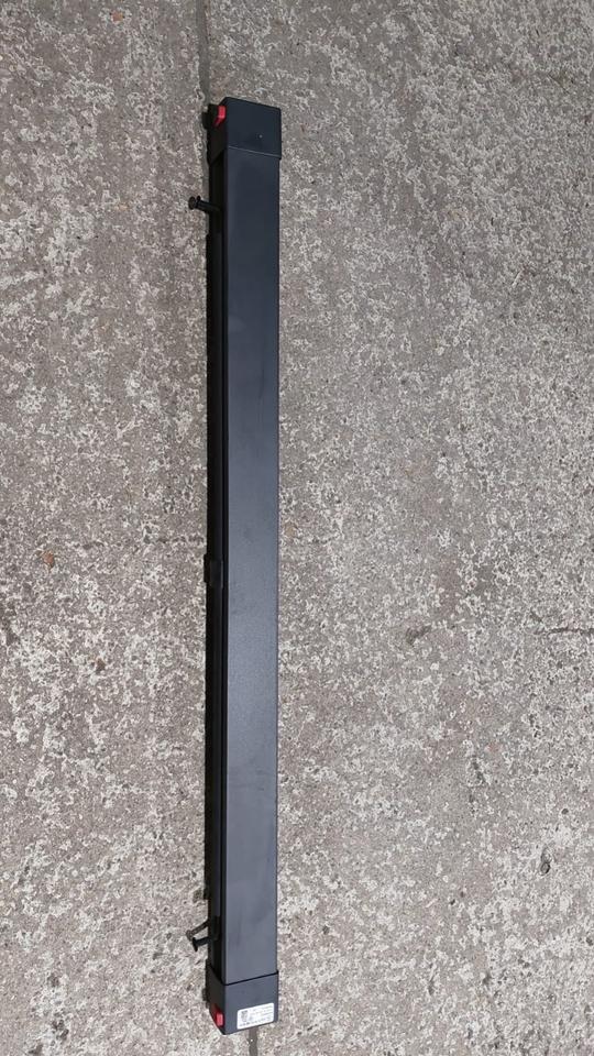 TRENNNETZ GEPÄCKNETZ MERCEDES GLE A1678105700 – Bild 3