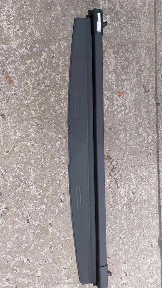 LADERAUM ABDECKUNG KOFFERRAUMABDECKUNG VW T5 T6 MULTIVAN – Bild 3