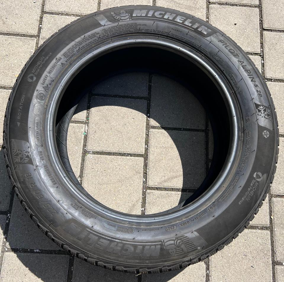 1x 225/60R18 104H MICHELIN PILOT ALPIN 5 ZP RUNFLAT 7MM #177E – Bild 3