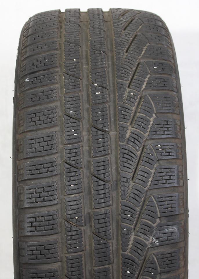 1x 235/40R19 92V PIRELLI SOTTOZERO 2 WINTERREIFEN 2012 #1GDE – Bild 2