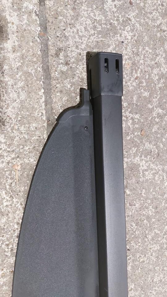 LADERAUM ABDECKUNG KOFFERRAUMABDECKUNG MERCEDES GLE A1678101900 – Bild 4