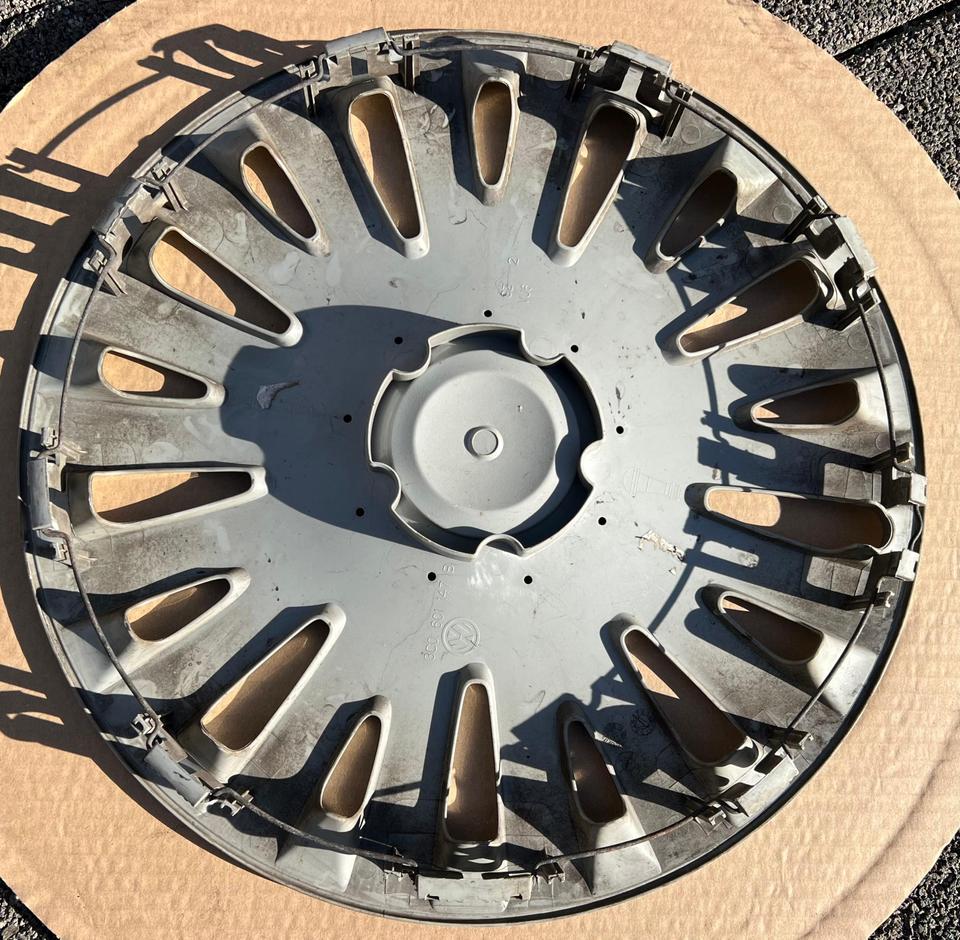 1X ORIGINAL 16" RADKAPPE VW TOURAN CADDY PASSAT 3C0601147B #1VNI – Bild 3