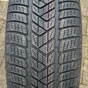 1x 235/55R19 101H PIRELLI SCORPION WINTER WINTERREIFEN NEU #1Q7N