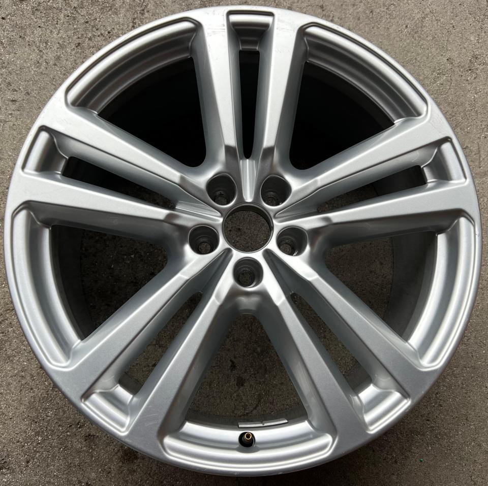 1 X ORIGINAL 20" ALUFELGE AUDI Q7 4M 9x20 ET28 4m0601025H #1YPC