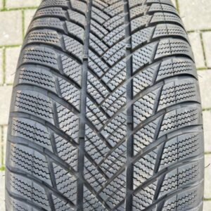 1x 255/55R20 110H BRIDGESTONE BLIZZAK LM001 RUNFLAT 2019 #8457