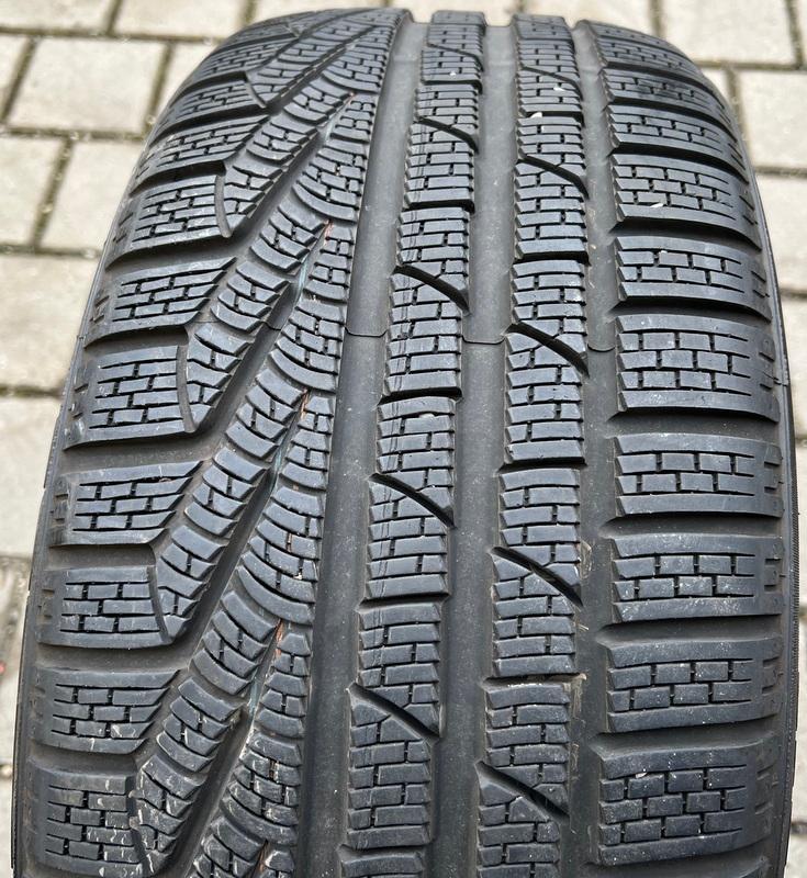1x 235/40R19 92V PIRELLI SOTTOZERO 2 N0 WINTERREIFEN 2012 #10OX – Bild 2