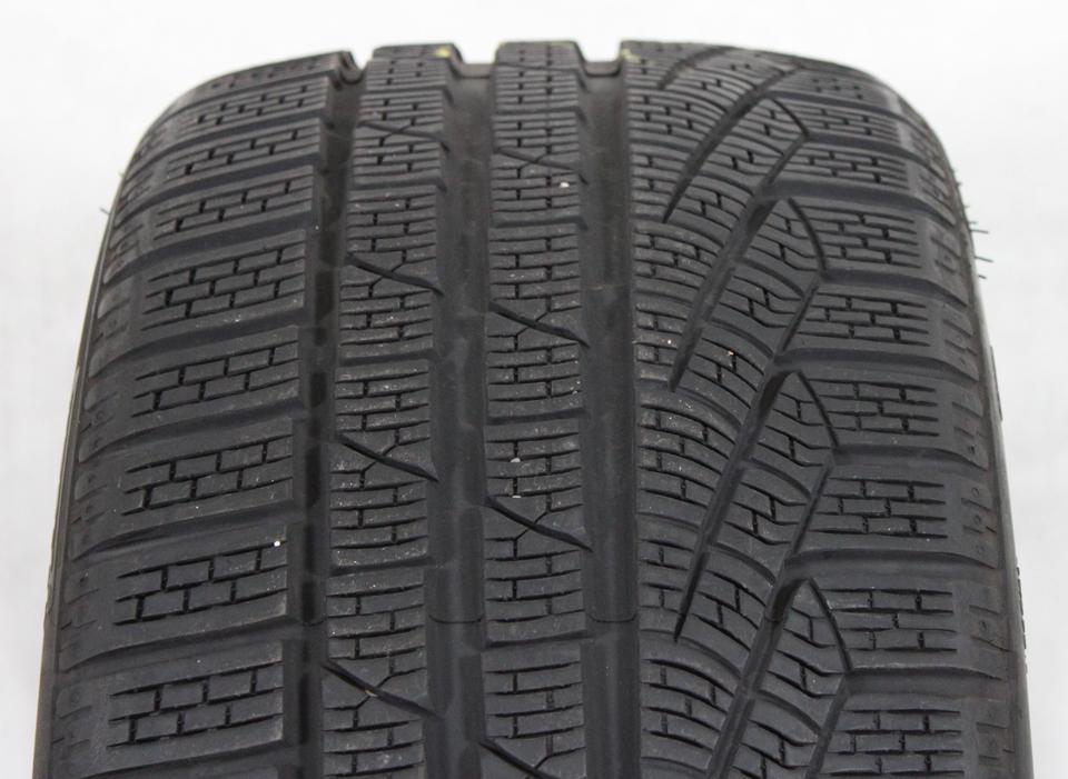 1x 235/35R19 87V PIRELLI SOTTOZERO 2 7MM 2012 N1 #1BNK – Bild 3