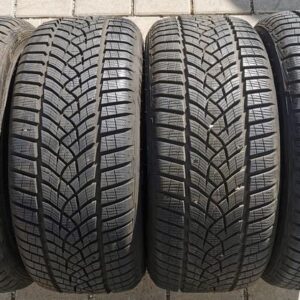 4x 215/45R16 90V GOODYEAR WINTERREIFEN 8MM 2018 #1925