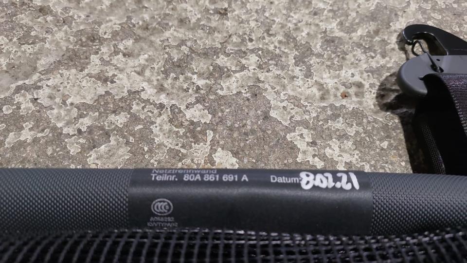 TRENNNETZ GEPÄCKNETZ AUDI Q5 80A861691A – Bild 2