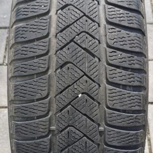 1x 225/45R19 98V PIRELLI SOTTOZERO 3 WINTERREIFEN RUNFLAT #13VK